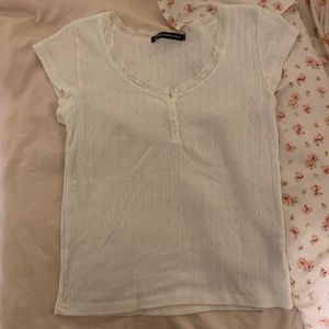 Brandy Melville Tee